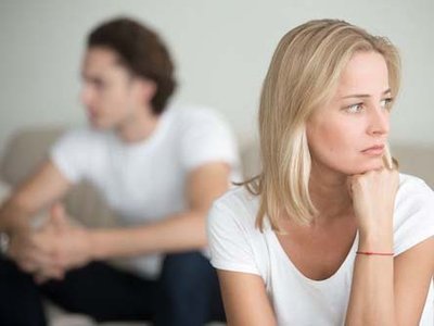 南昌市私人调查：靠得近但不接受肢体接触，是拒绝信号吗?